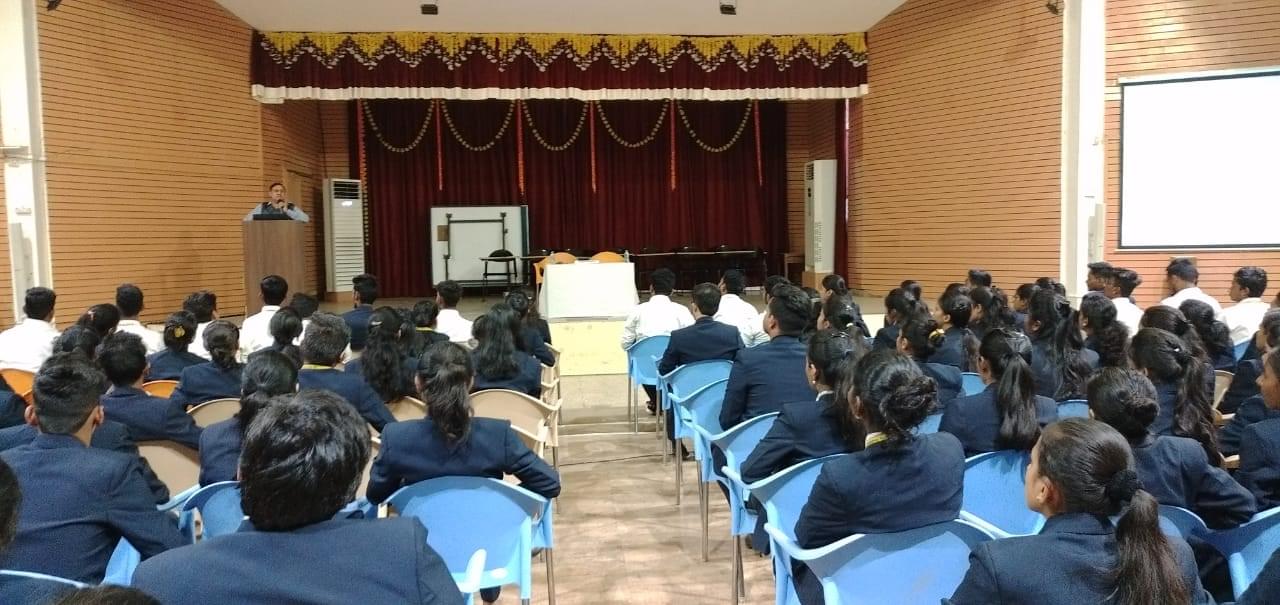 Joshi Bedekar College Industrial Visit photo 9